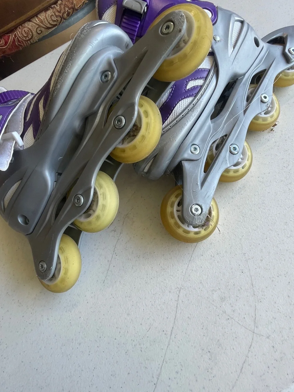 Women’s Adjustable Inline rollerblades- Purple/White. Size Girl 5-8 US